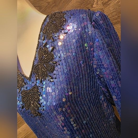 Stenay Royal Blue Sequin Blouse with Black Floral Details - Picture 8 of 14